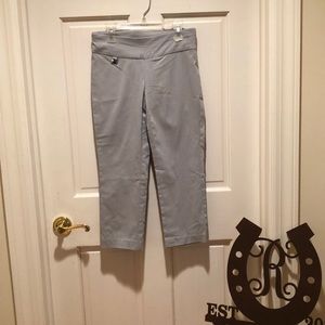 Grey Trouser Capris! 👖